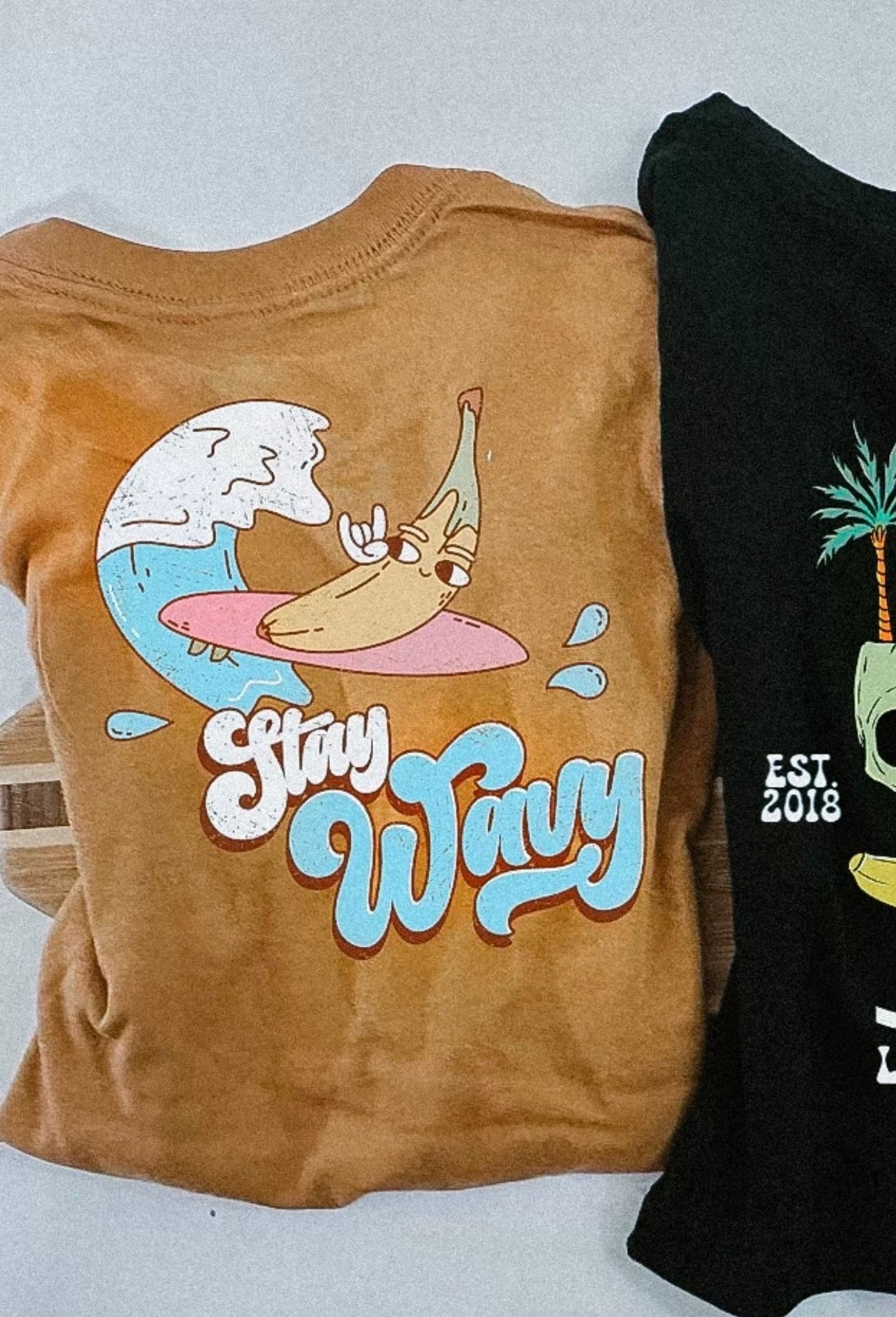 Stay Wavy Banana Tee (front pocket AND back)